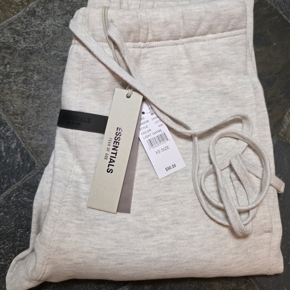 Fear of God Essentials Sweatpants Joggers in Charcoal Gray